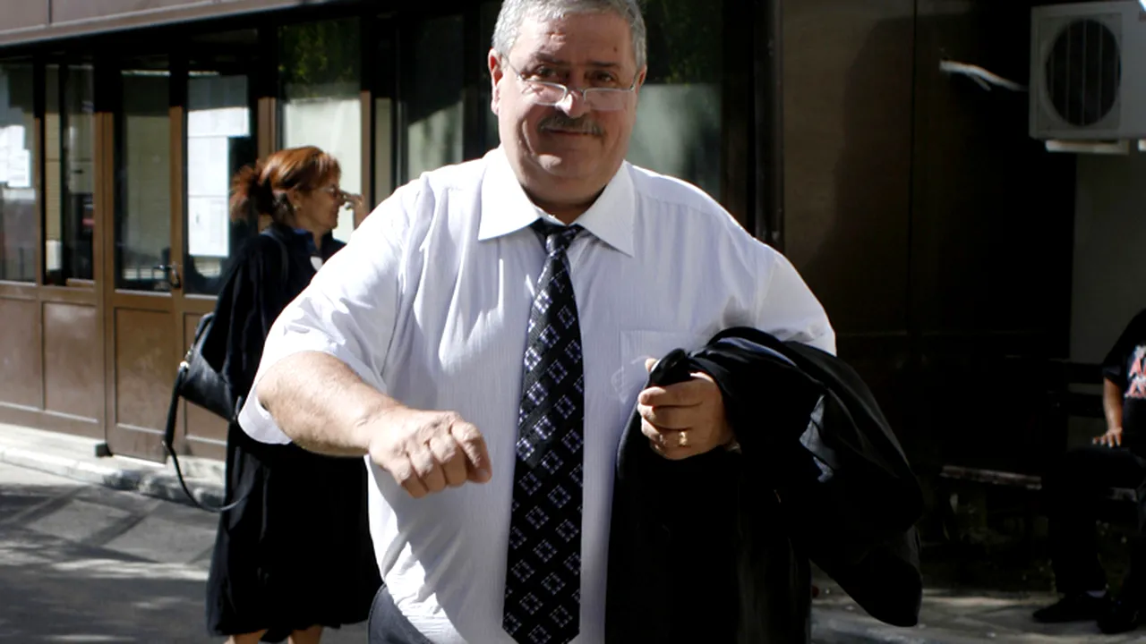 Senatorul Măgureanu nu poate părăsi țara. Contestația sa a fost  RESPINSĂ de instanța supremă