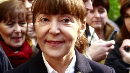 ALEGERI PREZIDENȚIALE 2014. Monica Macovei solicită prelungirea programului în secțiile de votare din străinătate