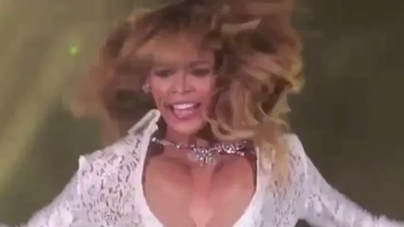 Moment stânjenitor pentru Beyonce în timpul unui concert. VIDEO