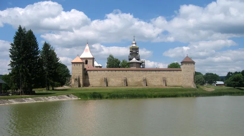 CORONAVIRUSUL a ajuns și la Mănăstirea Dragomirna. Nouă măicuțe, infectate cu Covid-19