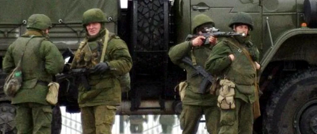Steaguri ale Rusiei, arborate pe unitățile militare din Crimeea