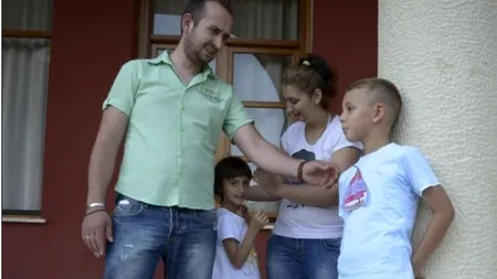 Tragedia greacă. Copiii sunt duși la orfelinat ca să nu moară de foame