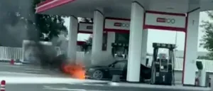 A fost pericol de EXPLOZIE pe Centura Capitalei, după ce o mașină a luat foc într-o benzinărie