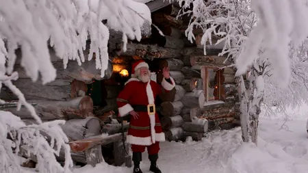  Moș Crăciun rămâne fară spiriduși. Vezi cine le va lua locul