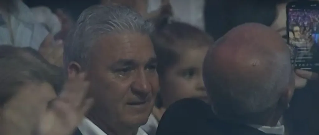 Imagini IMPRESIONANTE cu tatăl Simonei Halep, plângând în hohote, la meciul sportivei de la Cluj! Aproape 10.000 de fani au participat la eveniment