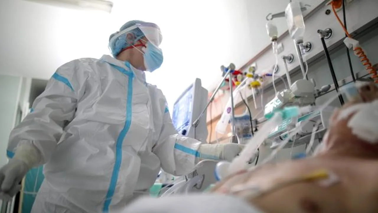 Franța anunță al nouălea val al coronavirusului. Peste 1.000 de bolnavi de COVID sunt internați zilnic
