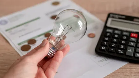 VIDEO | Ce se schimbă din februarie la costurile pentru energie electrică și gaze. Analistul Petrișor Peiu: ”Până la 1 aprilie, putem să ne mai liniștim de grija facturilor prea mari”