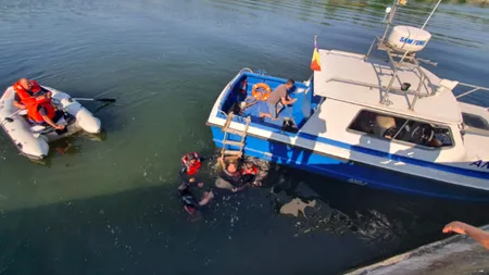 Un bărbat care dorea să se sinucidă s-a aruncat în Canalul Dunăre-Marea Neagră. Bărbatul nu a vrut să fie scos din apă de salvatori (VIDEO)