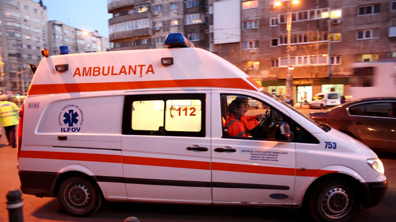 Un pieton care traversa neregulamentar a fost accidentat mortal pe Calea Victoriei din Capitală de un șofer băut