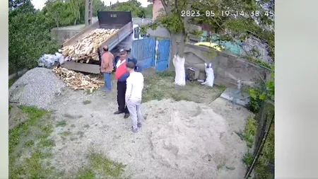 VIDEO | Cum sunt păcăliți oltenii, chiar la ei în curte. Ce înseamnă metoda ”Maradona”