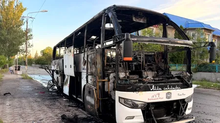 Atac cu dronă asupra unui autobuz care circula pe ruta Crimeea-Moscova. Cel puțin șapte civili au murit. Alți 11 sunt răniți