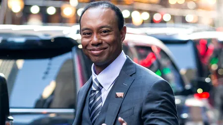 Tiger Woods, reținut de poliție pentru conducere sub influența alcoolului. Cum a fost fotografiat în arestul poliției