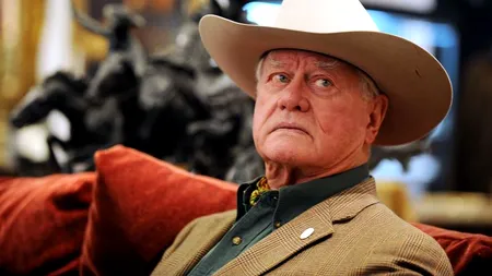 Extraordinara călătorie a lui JR după moarte