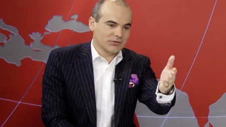 Rareș Bogdan, MODERATOR: „Am ridicat de trei ori mingea la fileu pentru Iohannis, îmi venea mie să sar. El se uita la ceas, fir-ar al dracului de ceas