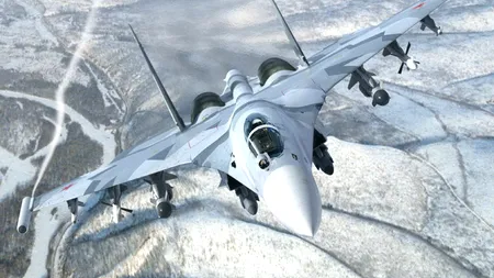 Patriarhul rus Kiril a primit cadou un avion de vânătoare