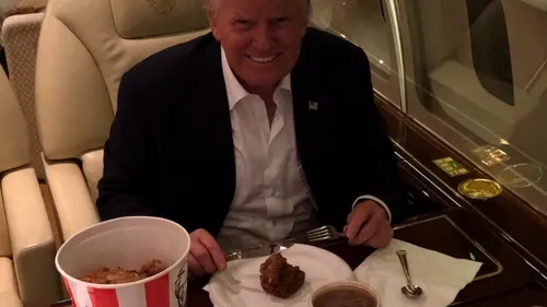 Donald Trump, OBEZ, dar sănătos TUN. 11 medici l-au consultat pe liderul american septuagenar, mare fan al produselor FAST-FOOD