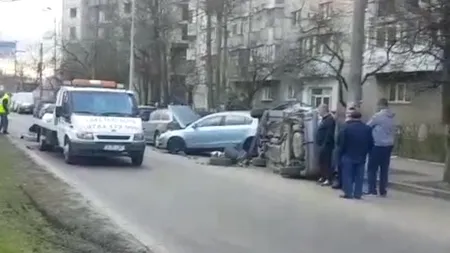 Accident grav în Capitală. Opt mașini avariate de un cetățean turc
