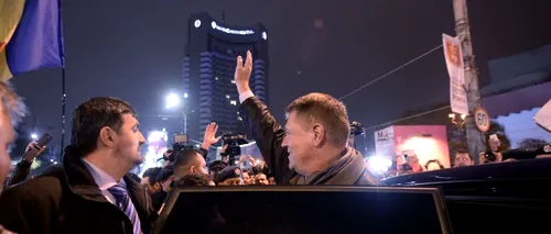 Iohannis a mers în Piața Universității. Blaga: Iohannis ESTE NOUL PREȘEDINTE, cu 54,39% din voturi. București, Iași și Focșani, primele orașe mari câștigate de candidatul ACL 
