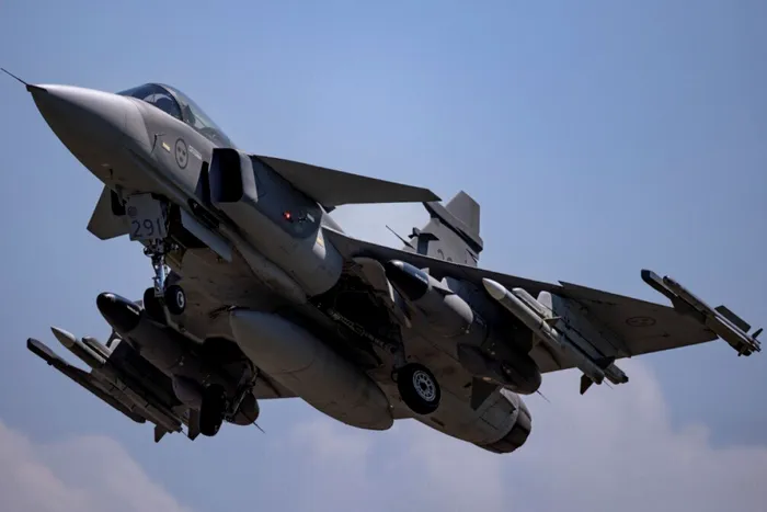 Avion de război Gripen - Foto: X/@frontlinekit