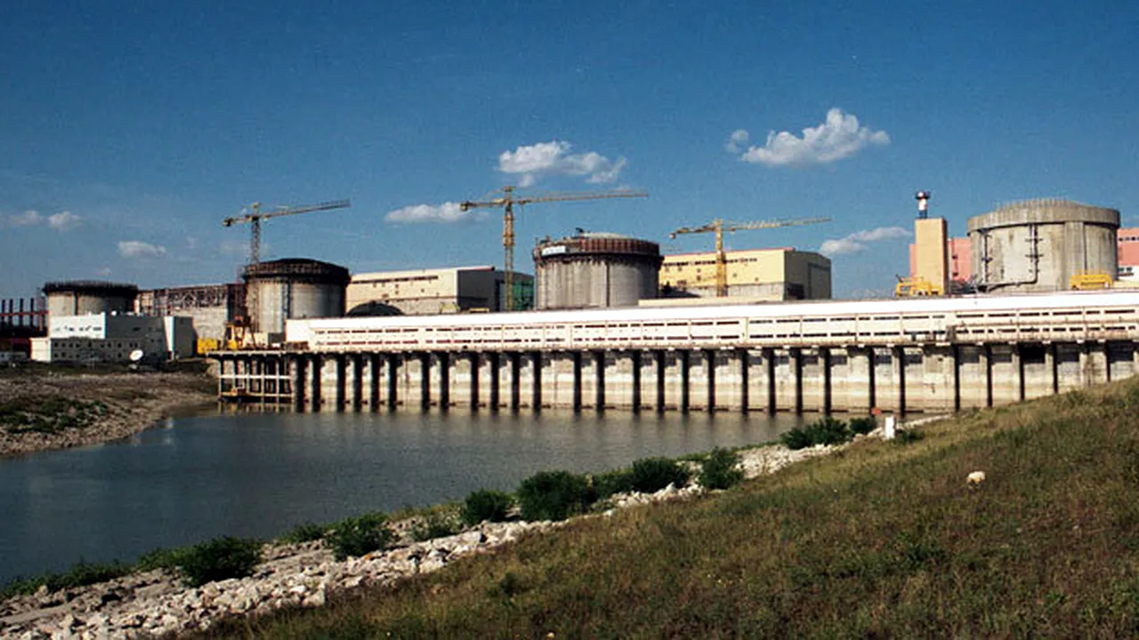 Angajații Regiei Autonome pentru Activități Nucleare primesc prime de Paște de 1.000 de lei, deși unitatea are datorii de 800 de milioane de lei și se află în reorganizare