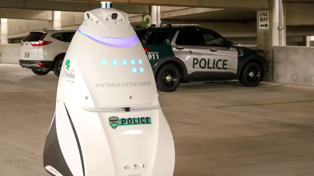 Autoritățile din Ohio renunță la programul „Robocop” la un an de la implementare. Ce a determinat Poliția din Dublin să-l retragă pe „DubBot”
