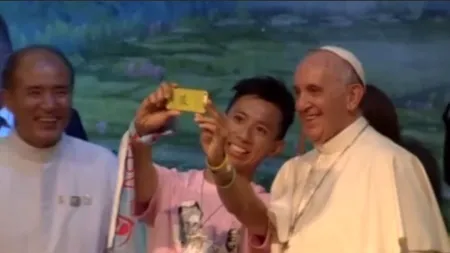 Selfie cu Papa Francisc. S-a întâmplat în Coreea de Sud