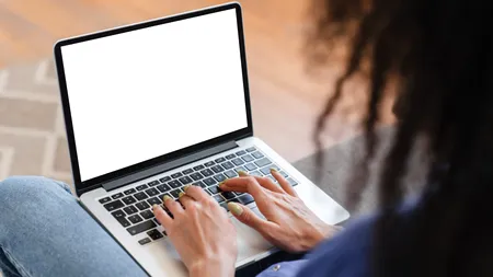 O femeie a primit despăgubiri pentru că și-a fracturat glezna în timp ce lucra de acasă. Caz fără precedent, în Italia