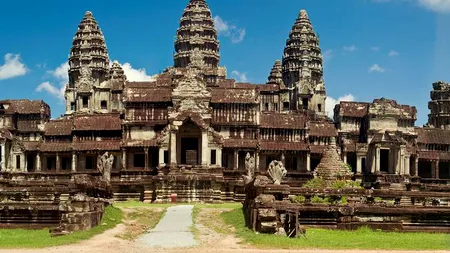 TURISM ÎN PANDEMIE. Țara care te obligă să plătești 3.000 de dolari 