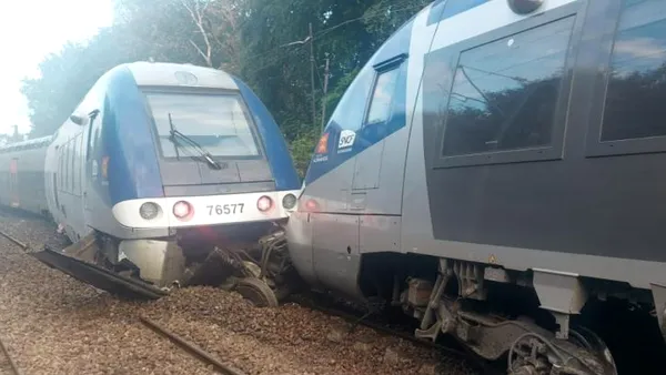 Accident feroviar grav în Franța: un tren cu aproape 200 de pasageri, deraiat. Cel puțin 44 de răniți. A fost activat „planul roșu” de intervenții