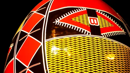 Cum arată și unde este amplasat cel mai mare ou de Paște din România. A fost inaugurat în 2009 - FOTO