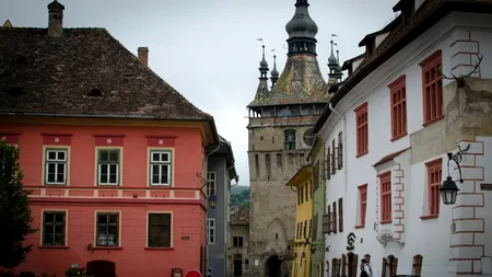 Atrage anual peste 250.000 de turiști. Care este orașul considerat PERLA medievală a României