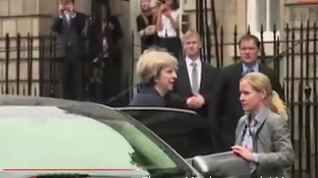 Theresa May le va cere lui Macron și Merkel să susțină AMÂNAREA Brexit