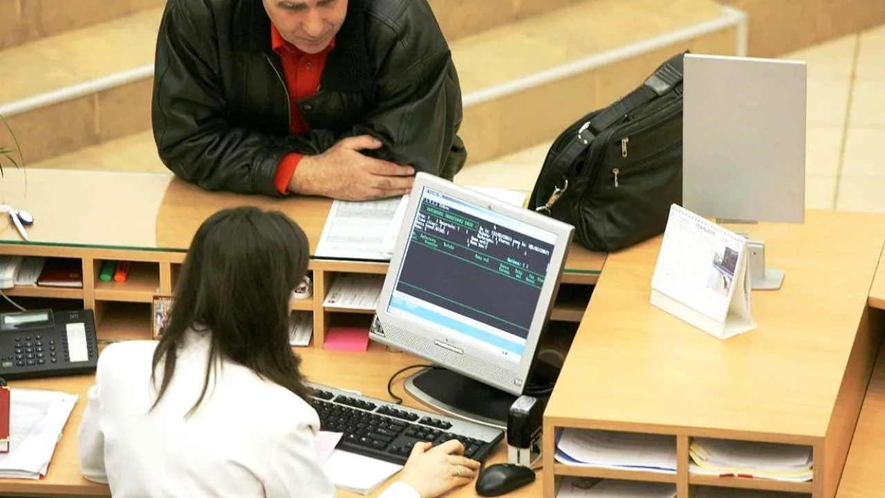ANPC propune testarea cunoștiințelor financiare a celor care vor să ia un credit de la bancă. Ce este ROBOR, printre întrebări