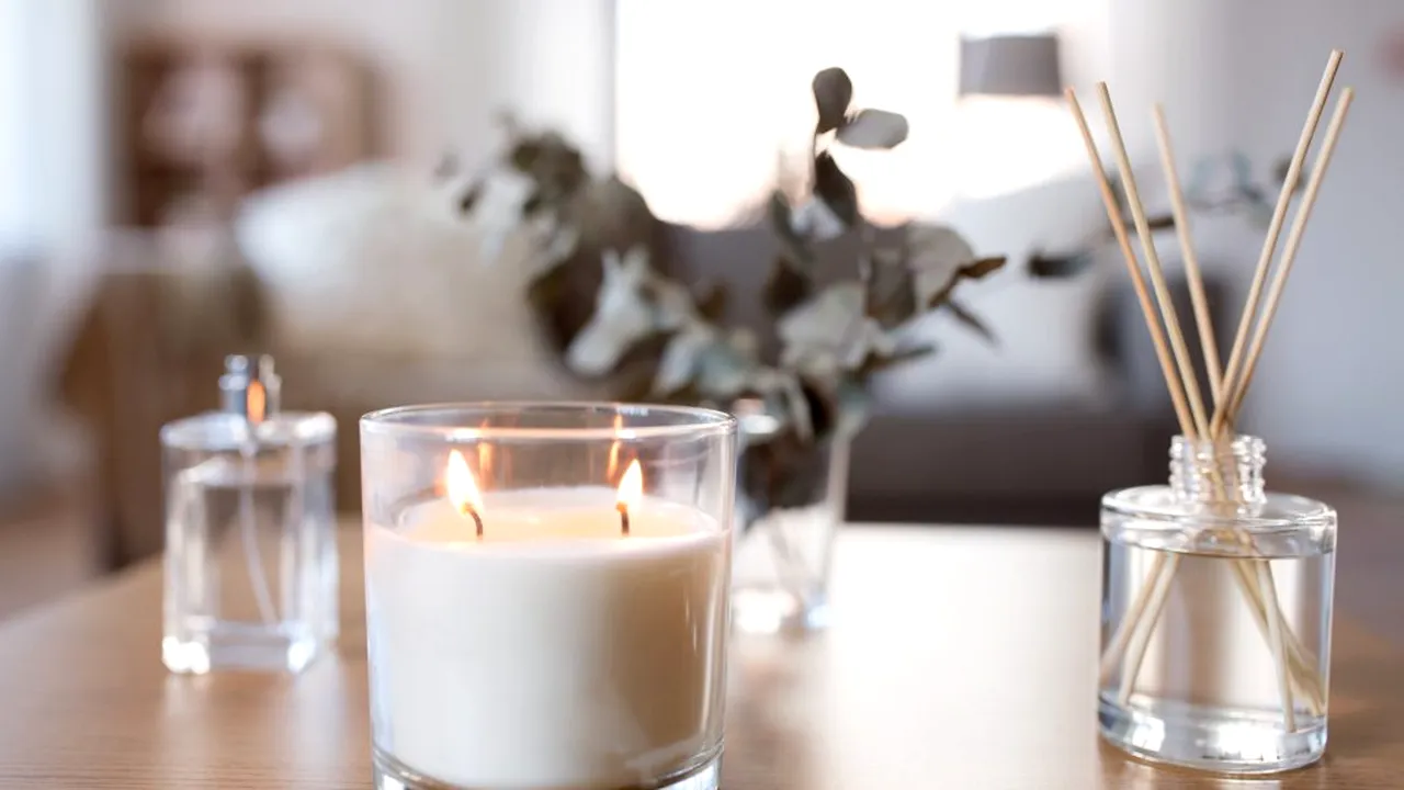 Bețișoare și lumânări parfumate, pline de substanțe chimice periculoase