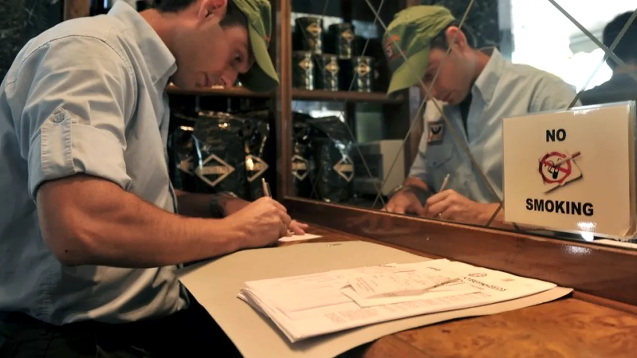 Cum ar putea profita România de pe urma interzicerii fumatului în spațiile publice din Bulgaria