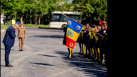 26 iunie, Ziua Drapelului Naţional / Nicolae Ciucă: „Sub culorile tricolorului stau poveștile tuturor celor care au construit ROMÂNIA de astăzi”