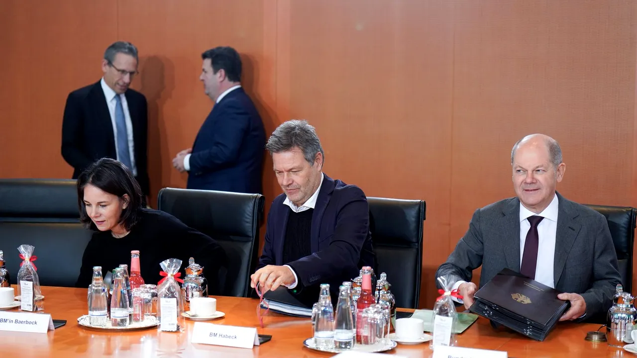 Popularitatea Guvernului Olaf Scholz este în scădere, pe fondul nemulțumirilor privind tranziția ecologică și asistența pentru Ucraina