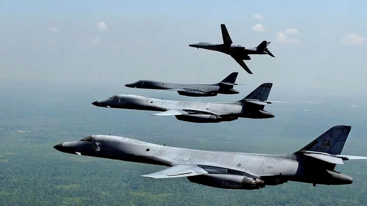 Demonstrație de forță a SUA: Bombardierele americane au ajuns lângă Coreea de Nord. Niciodată, în secolul 21, nu s-a mai întâmplat așa ceva