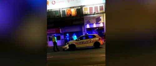 Ca în filmele cu Louis de Funès: Ce s-a întâmplat cu o mașină de poliție din Capitală care se îndrepta către un accident rutier, pe Magheru / FOTO & VIDEO