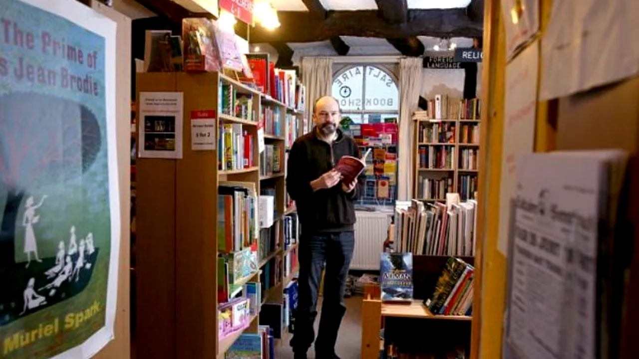 Cum l-a ajutat Facebook-ul pe un anticar să-și mărească vânzările de 40 de ori