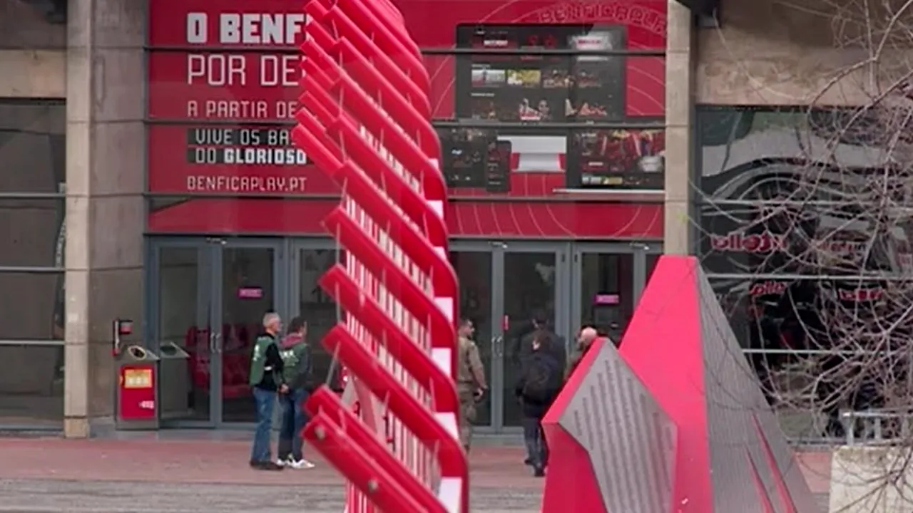 OPERAȚIUNEA OFSAID. Percheziții de amploare la cele mai puternice cluburi de fotbal/ Este vizat impresarul lui Ronaldo