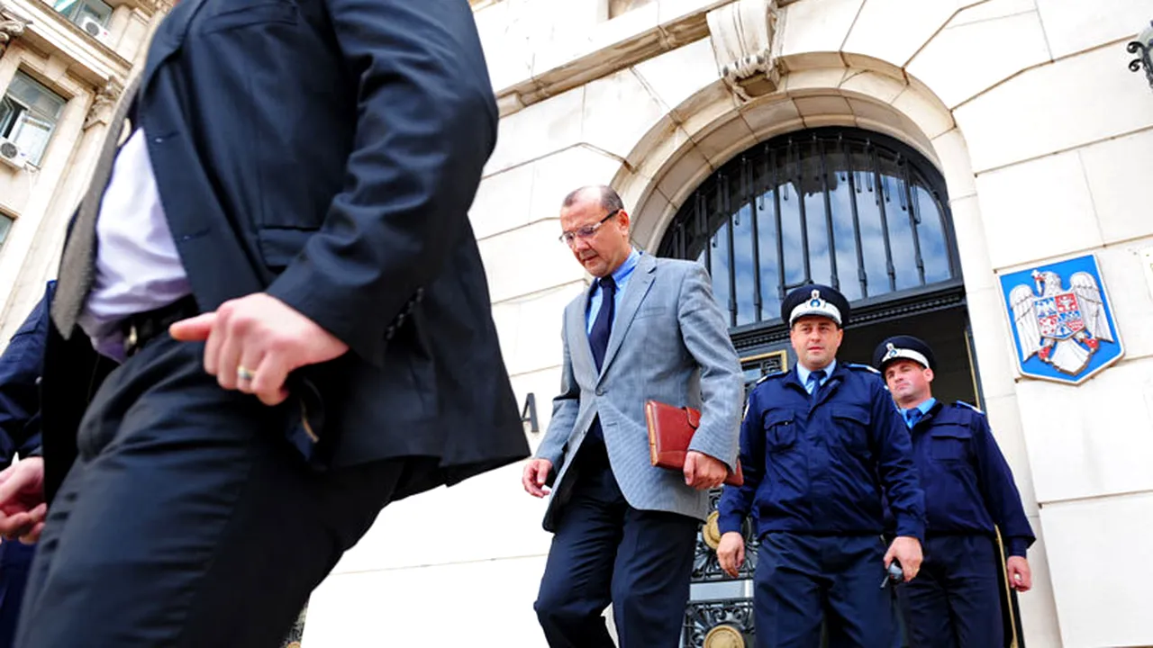 Dan Fătuloiu pleacă din MAI; Băsescu a semnat decretul