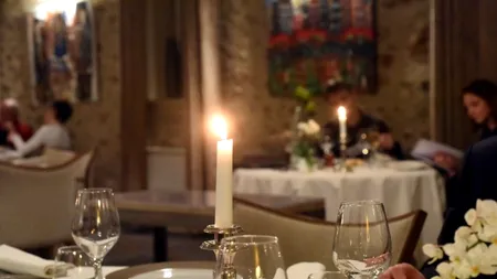Cină la lumina lumânărilor în restaurantele din Lyon. CRIZA energetică lovește puternic Franța