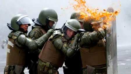 Galerie foto MEDIAFAX ZOOM: Protestele care au marcat lumea