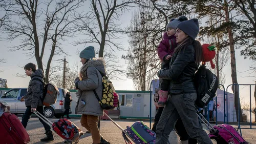 România va primi luna aceasta primii bani de la Comisia Europeană pentru acoperirea cheltuielilor cu refugiații