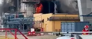 Arde Rafinăria PETROMIDIA, din Năvodari! A fost activat Planul Roșu de Intervenție/Ce a declanșat explozia