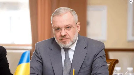 Scandalul de corupție din Ucraina se extinde. Ministrul Justiţiei pleacă din funcție, alții au stat cu Trump la masă, iar banii găsiți erau ai americanilor