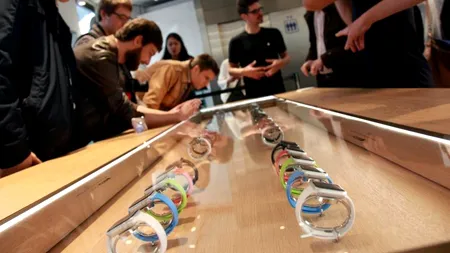 Funcțiile importante care vor lipsi din Apple Watch la lansare