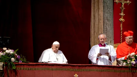 Ministrul francez de Externe aduce un omagiu Papei Francisc/ „Am fost impresionat de stilul său, de maniera sa de a-și exercita PREOȚIA”