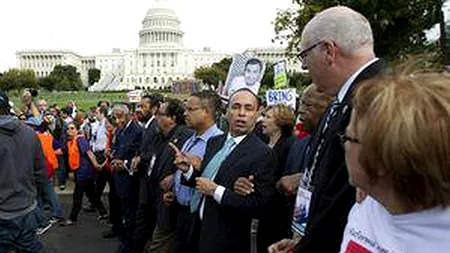 8 membri ai Congresului SUA, arestați în urma unui protest